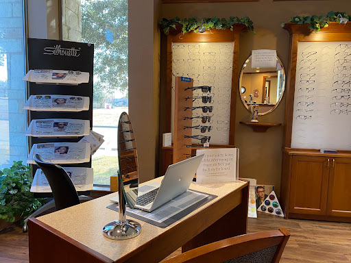 Optometrist «Eye Associates of Grapevine», reviews and photos, 819 Ira E Woods Ave, Grapevine, TX 76051, USA
