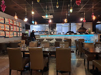 Atmosphère du Restaurant libanais Jouri Restaurant Nanterre - n°16