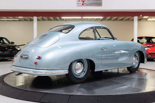 Car Dealer «GT Auto Lounge», reviews and photos, 11511 Folsom Blvd, Rancho Cordova, CA 95742, USA