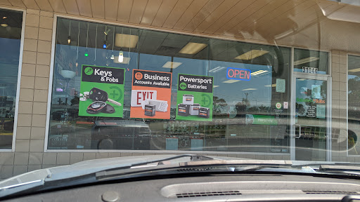 Car Battery Store «Batteries Plus Bulbs», reviews and photos, 31044 Gratiot Ave, Roseville, MI 48066, USA