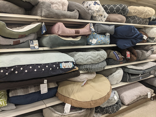 Home Goods Store «Tuesday Morning», reviews and photos, 261 Indian Lake Blvd #300, Hendersonville, TN 37075, USA