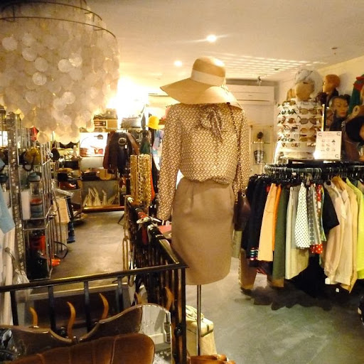 Caprice Vintage Shop