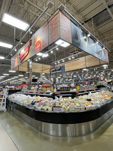 Grocery Store «Fred Meyer», reviews and photos, 555 Trosper Rd SW, Tumwater, WA 98512, USA