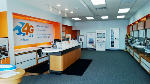 Cell Phone Store «AT&T Authorized Retailer», reviews and photos, 5550 W 86th St #107, Indianapolis, IN 46278, USA