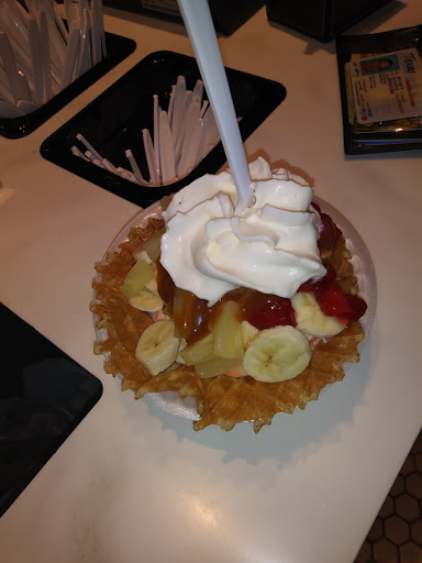 Ice Cream Shop «Haagen-Dazs Ice Cream Shop», reviews and photos, 6505 W Park Blvd #322, Plano, TX 75093, USA