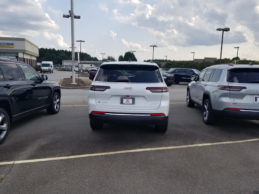 Jeep Dealer «Landmark Chrysler Dodge Jeep RAM Athens», reviews and photos, 4145 Atlanta Hwy, Bogart, GA 30622, USA