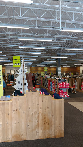 Shoe Store «DSW Designer Shoe Warehouse», reviews and photos, 1302 Apalachee Pkwy, Tallahassee, FL 32301, USA
