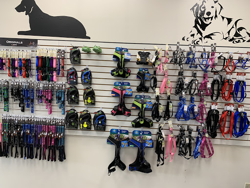 Pet Store «Pet Country», reviews and photos, 216 Washington Ave S, Kent, WA 98032, USA