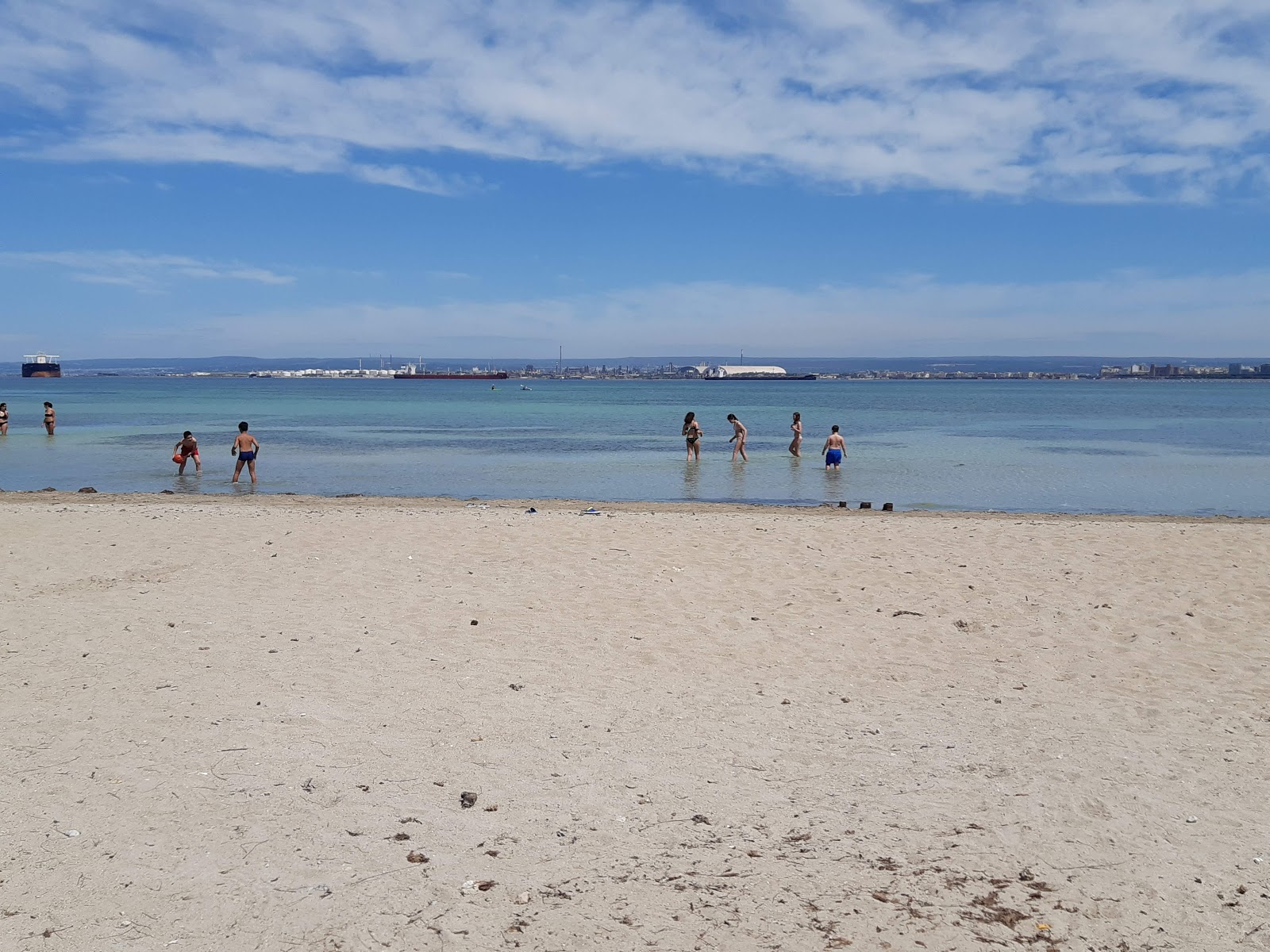 Arenile beach'in fotoğrafı - Çocuklu aile gezginleri için önerilir
