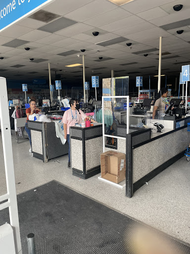 Clothing Store «Ross Dress for Less», reviews and photos, 330 N Hwy 67, Cedar Hill, TX 75104, USA