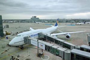 Frankfurt International Airport image