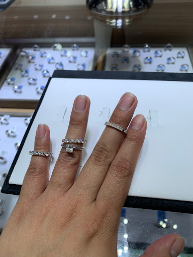 Jewelry Store «Derco Fine Jewelers», reviews and photos, 888 Brannan St #137, San Francisco, CA 94103, USA