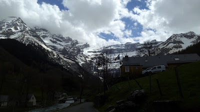 Base Hélicoptère Sécurité Civile à Gavarnie-Gèdre