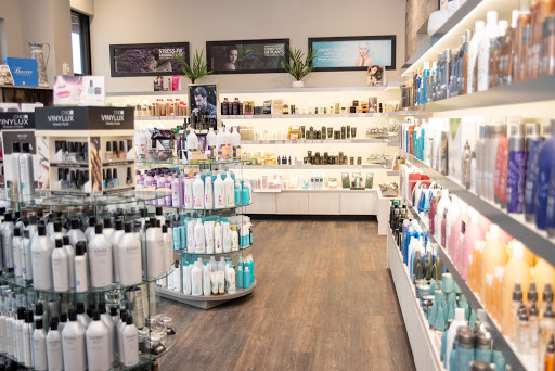 Beauty Salon «Elevate Salon & Spa», reviews and photos, 1121 Blairs Ferry Rd #600, Cedar Rapids, IA 52402, USA