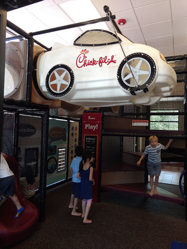 Fast Food Restaurant «Chick-fil-A», reviews and photos, 3425 College Park Dr, Conroe, TX 77384, USA