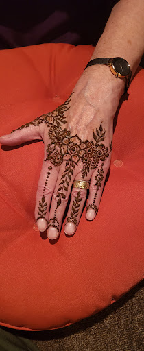 Explore r2d2 tattoo ideas, creative tattoo ideas in Concord, available at Naseera Fazil Henna Art