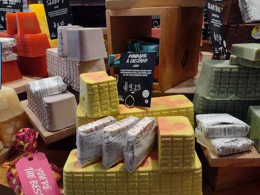 Cosmetics Store «LUSH», reviews and photos, 2905 E Skyline Dr, Tucson, AZ 85718, USA