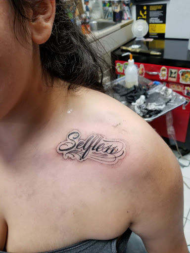 Tattoo Shop «Wildlife Tattoo», reviews and photos, 7149 Winnetka Ave, Winnetka, CA 91306, USA