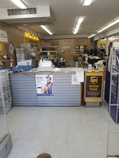 Book Store «University Book Store», reviews and photos, 360 W State St, West Lafayette, IN 47906, USA