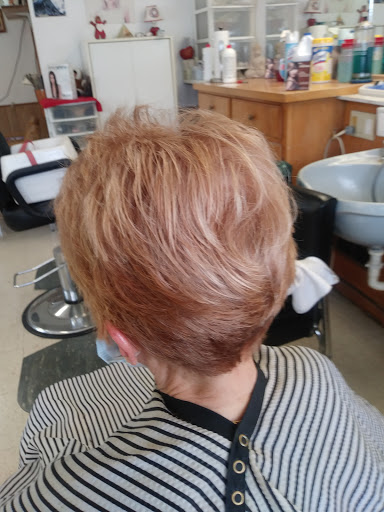 Barber Shop «Nilles Barber Shop», reviews and photos, 1320 Nilles Rd, Fairfield, OH 45014, USA