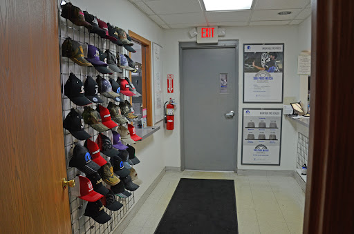 Car Dealer «Lucas-Smith Chrysler Center», reviews and photos, 1600 Parkway W, Festus, MO 63028, USA