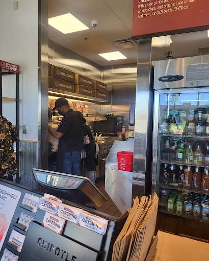 Mexican Restaurant «Chipotle Mexican Grill», reviews and photos, 1560 N Litchfield Rd, Goodyear, AZ 85338, USA