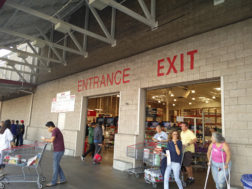 Warehouse store «Costco Wholesale», reviews and photos, 1000 N Rengstorff Ave, Mountain View, CA 94043, USA
