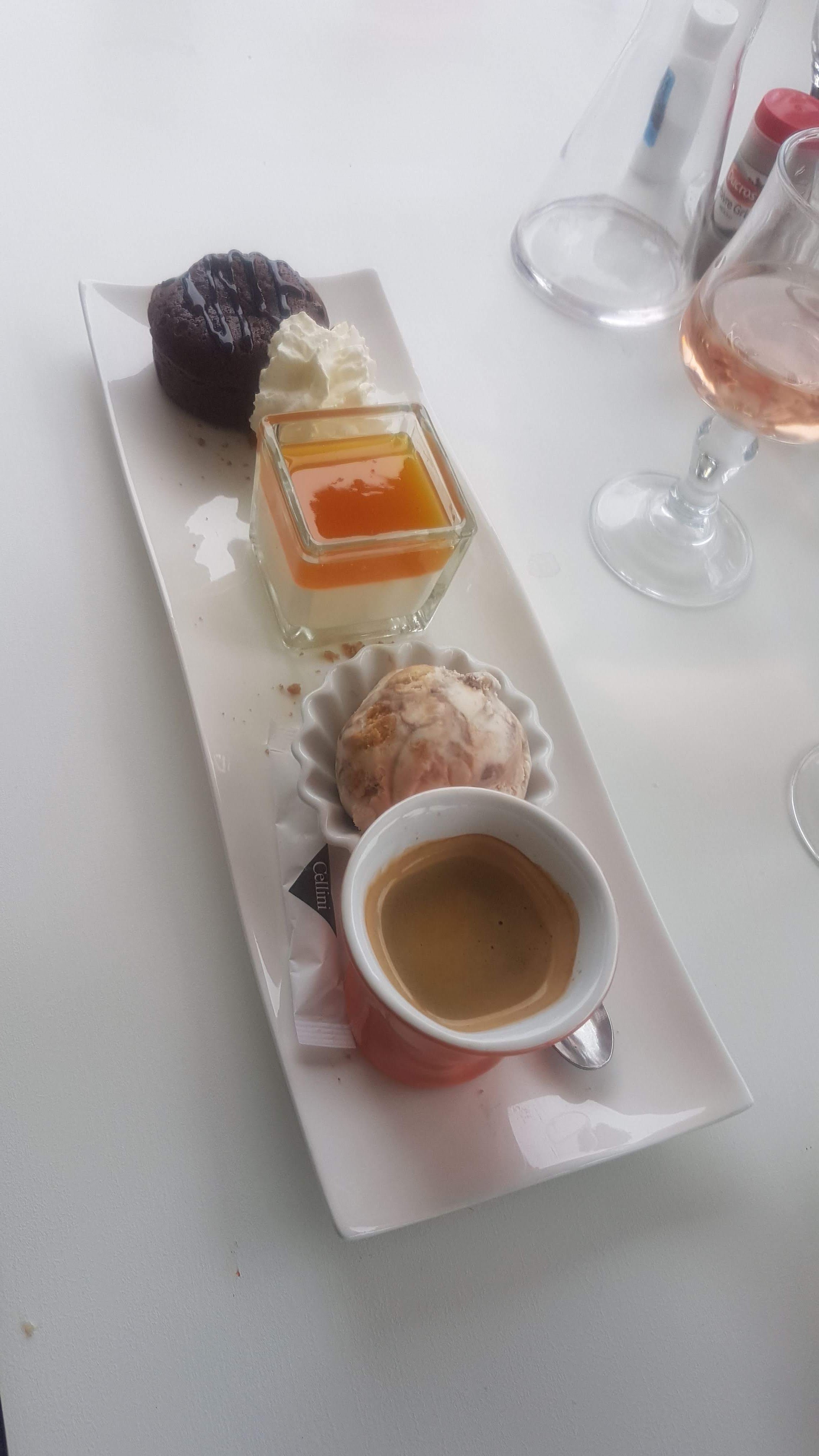 Photo n° 4 de l'avis de sunshining24. fait le 02/05/2019 à 15:16