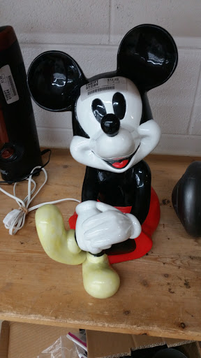 Thrift Store «Rockford Rescue Mission Thrift Store», reviews and photos, 2710 20th St, Rockford, IL 61109, USA