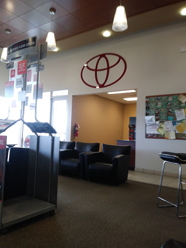 Toyota Dealer «Coughlin Toyota», reviews and photos, 2360 Hebron Rd, Heath, OH 43056, USA
