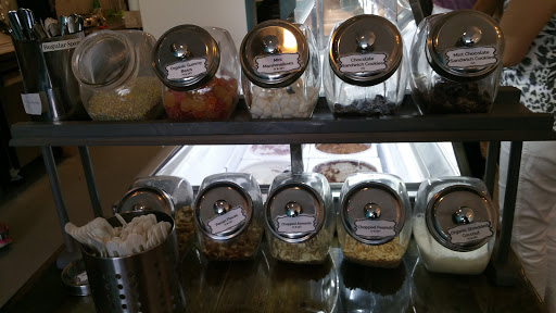 Coffee Shop «Fat Cats: Organic Coffee & Desserts», reviews and photos, 7020 Easy Wind Dr #140, Austin, TX 78752, USA