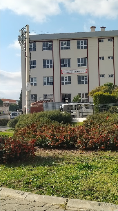 İzmir (Bornova) Mesleki Eğitim Merkezi Müdürlüğü