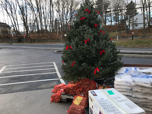 Garden Center «Buchanan Home Center, Inc», reviews and photos, 3119 Albany Post Rd, Buchanan, NY 10511, USA