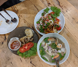 Pooyeepooyum-ยำ&ทะเลเผา photo