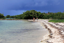 Foto von Nautica beach mit sehr sauber Sauberkeitsgrad