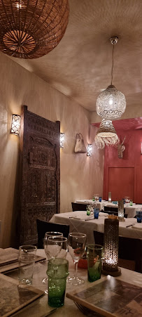 Atmosphère du Restaurant de spécialités d'Afrique du Nord La Pigeot à Valbonne - n°4