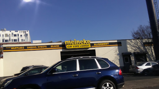 Auto Repair Shop «Meineke Car Care Center», reviews and photos, 655 McCarter Hwy, Newark, NJ 07102, USA