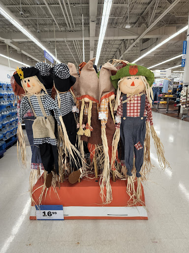 Grocery Store «Meijer», reviews and photos, 15055 Hall Rd, Utica, MI 48315, USA