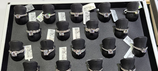 Wholesale Jeweler «Rons Jewelers», reviews and photos, 980 N Western Ave #1, San Pedro, CA 90732, USA