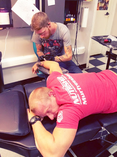 Tattoo Shop «Chrome Halo Tattoo & Body Piercing», reviews and photos, 517 W Main St, Murfreesboro, TN 37129, USA