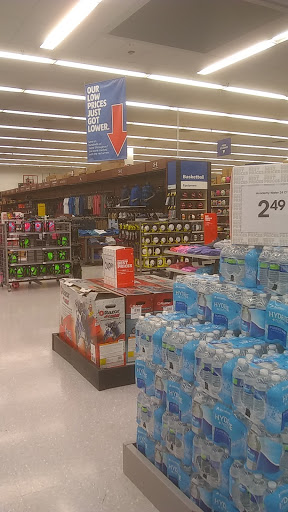 Sporting Goods Store «Academy Sports + Outdoors», reviews and photos, 5802 19th St, Lubbock, TX 79407, USA