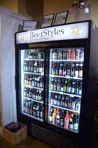 Wine Bar «WineStyles of Johnston», reviews and photos, 8460 Birchwood Ct #500, Johnston, IA 50131, USA