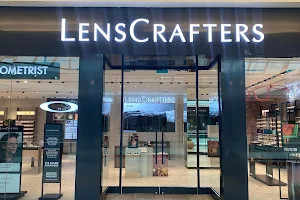 LensCrafters image