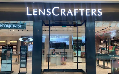 LensCrafters image