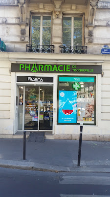 Aprium Pharmacie de Tocqueville à Paris