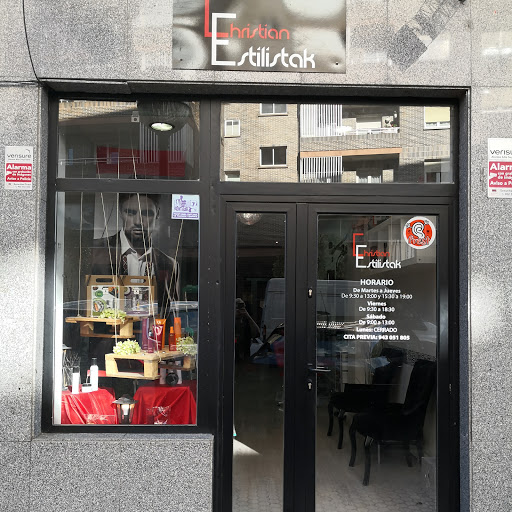 Christian Estilistak en lasarte-Oria, Guipúzcoa
