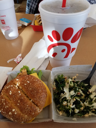 Fast Food Restaurant «Chick-fil-A», reviews and photos, 4250 Fort Campbell Blvd, Hopkinsville, KY 42240, USA