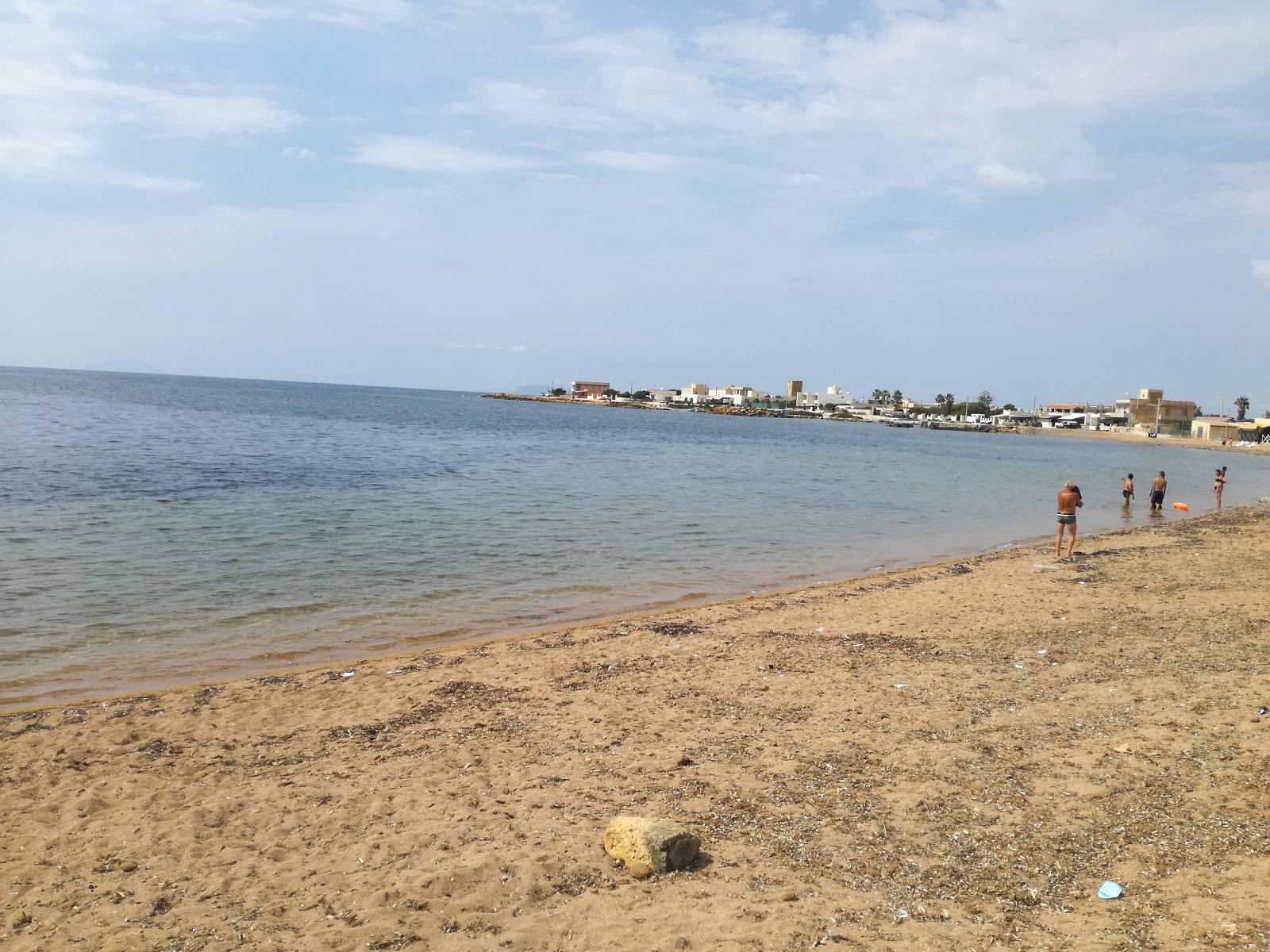 Margi Milo beach的照片 带有宽敞的海湾