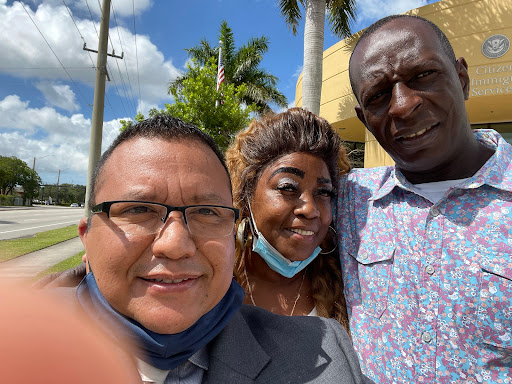 Immigration Attorney «Guerra Sáenz, PL», reviews and photos