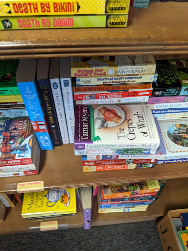 Used Book Store «Paperback Exchange», reviews and photos, 703 Belmar Plaza, Belmar, NJ 07719, USA